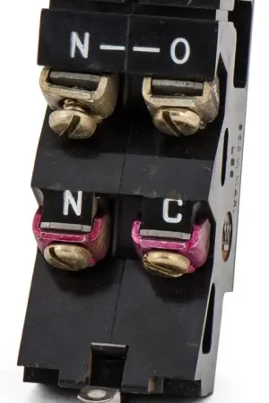 Today Only Westinghouse L56 Auxiliary Contact Block