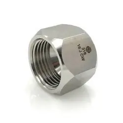 Secure Checkout STAINLESS ADAPTERS SS304-C-24 Single Piece Cap, 1-1/2-in Female JIC, Stainless Steel