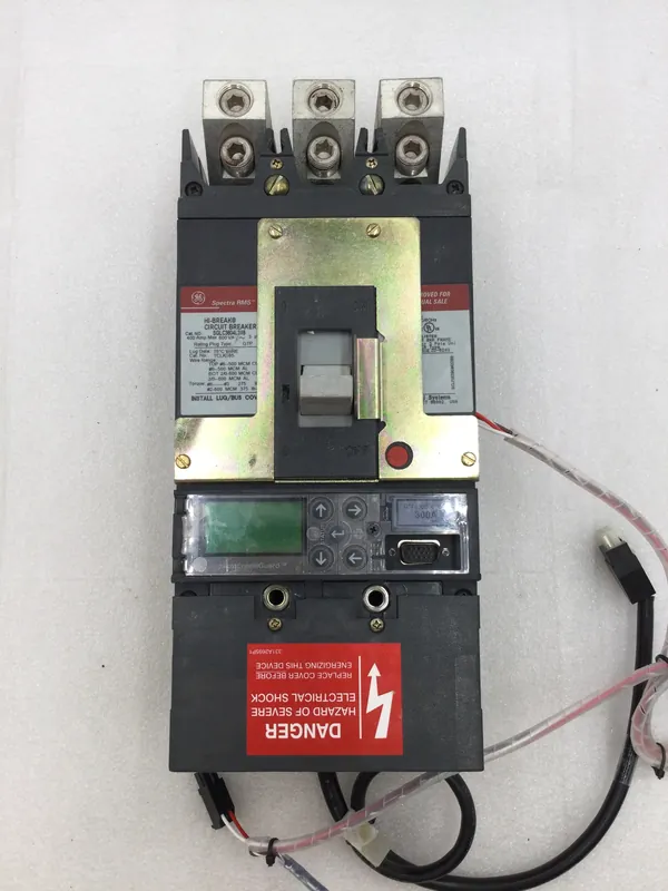 Hot Deal GE SGLC3604L3X6 400 Amp 3 Pole 600Vac Spectra RMS Circuit Breaker w/Aux Switch